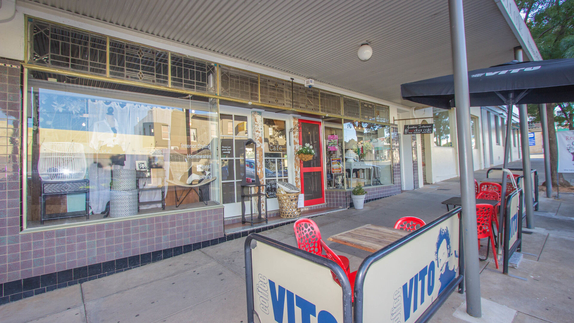 88-90 East Street, Narrandera NSW 2700 - photo 2