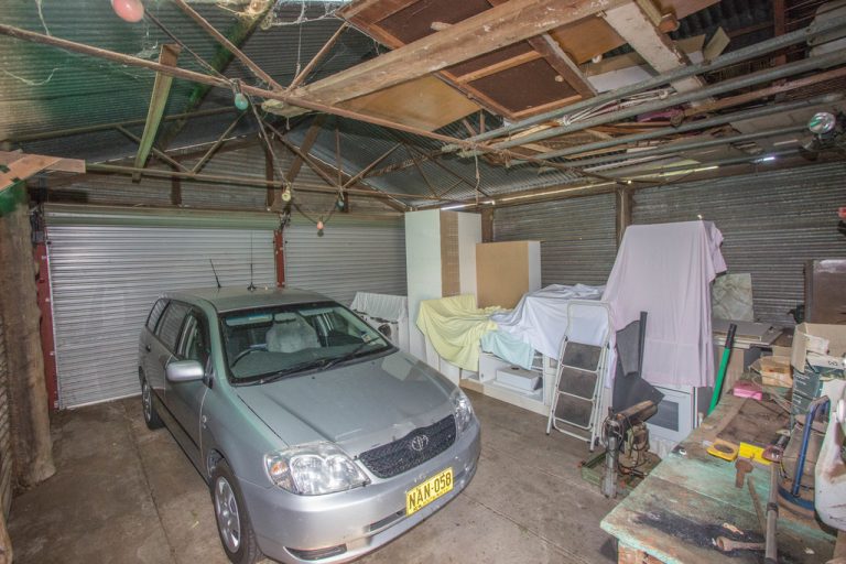 30 Midgeon Street, Narrandera NSW 2700 - photo 11