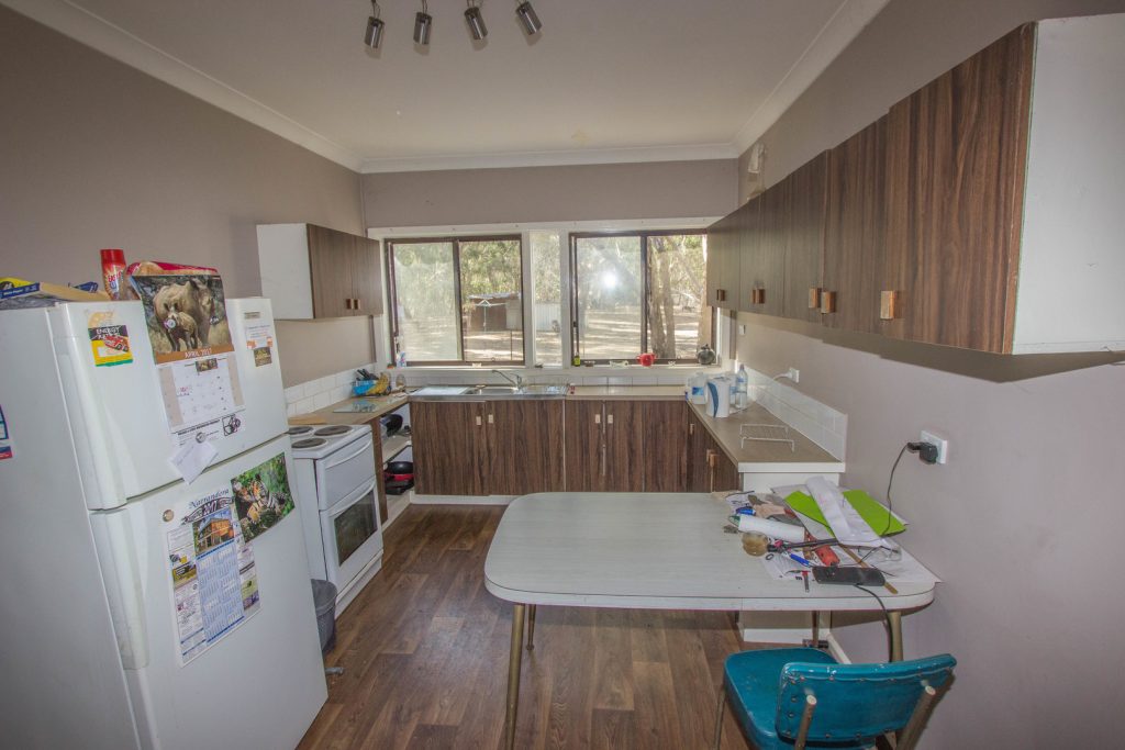 100 Oak Bank Street, Narrandera NSW 2700 - photo 5