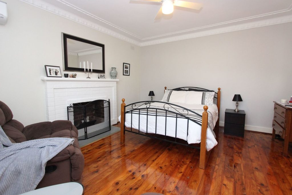 149 Loftus Street, Temora NSW 2666 - photo 3
