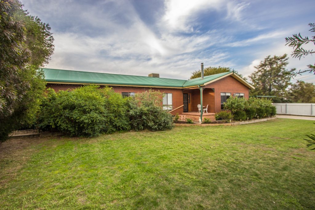 29-31 Boundary Road, Narrandera NSW 2700 - photo 2