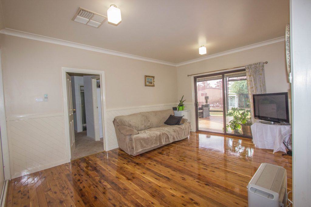 29-31 Boundary Road, Narrandera NSW 2700 - photo 6