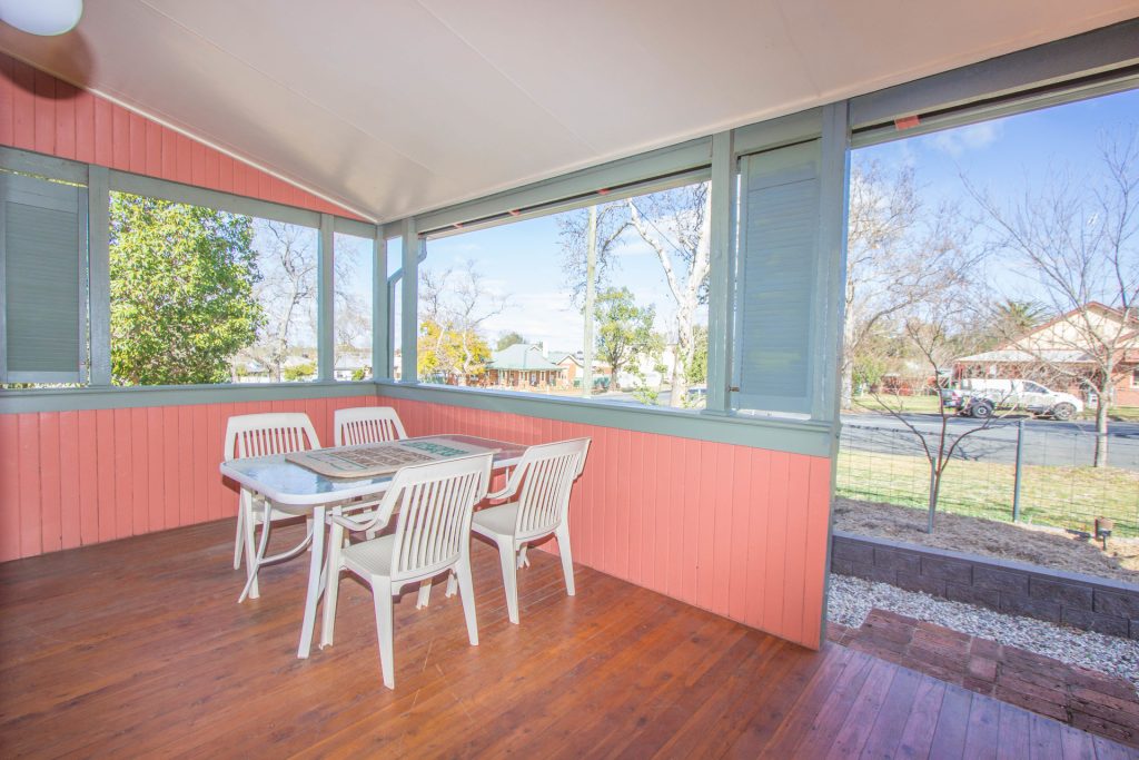 21 Arthur Street, Narrandera NSW 2700 - photo 2