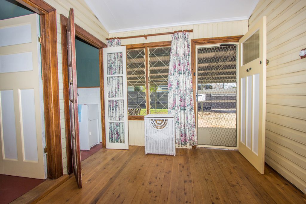 21 Arthur Street, Narrandera NSW 2700 - photo 9