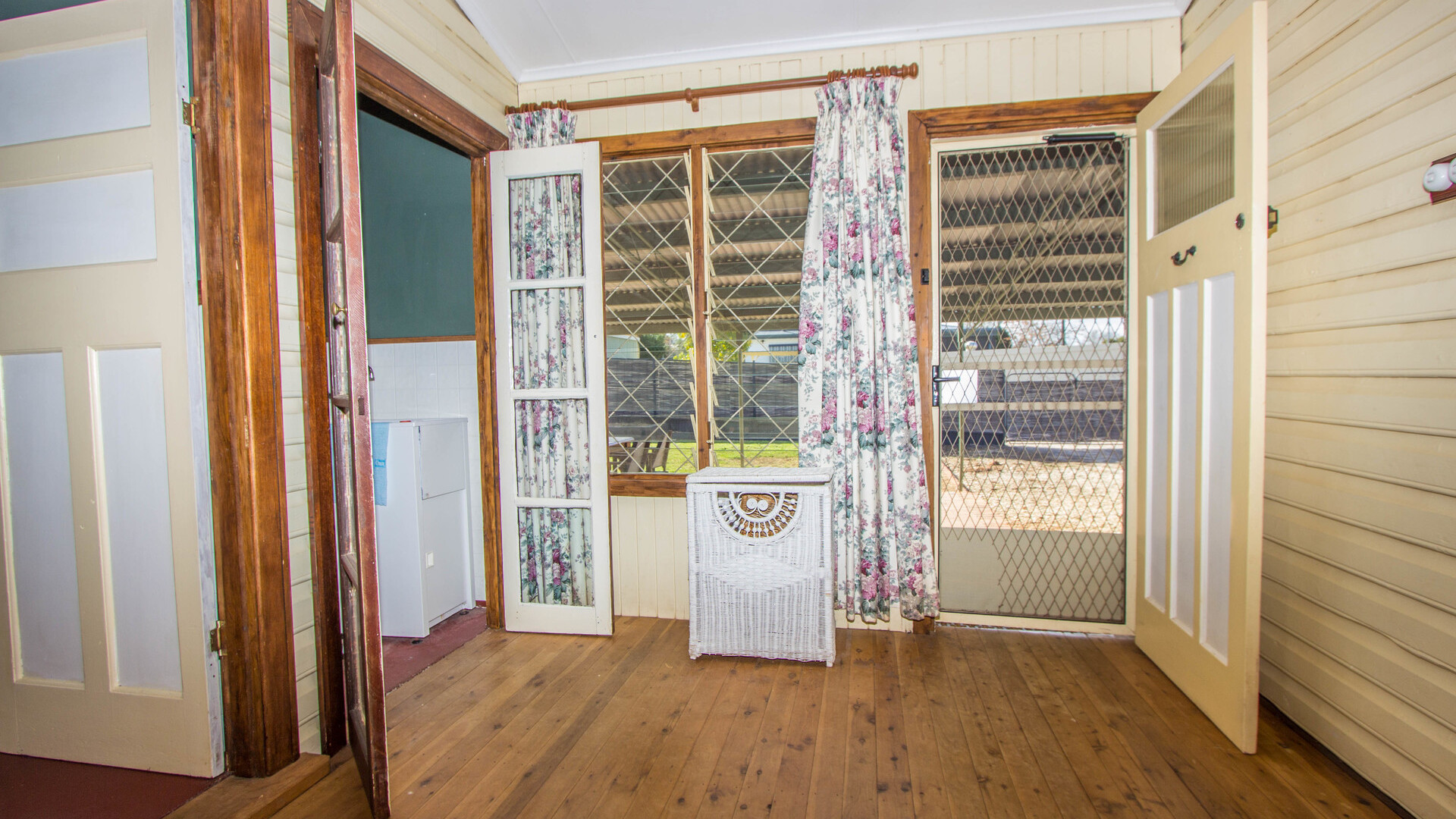 21 Arthur Street, Narrandera NSW 2700 - photo 9