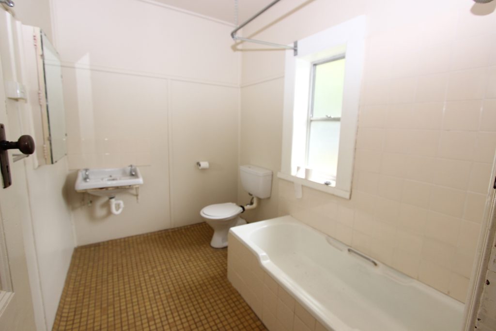 32 Neill Street, Harden NSW 2587 - photo 14