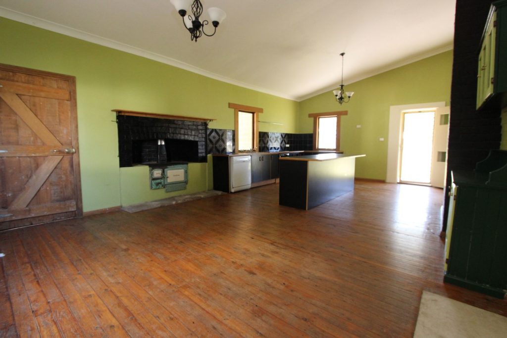40-44 Robertson Street, Barmedman NSW 2668 - photo 18