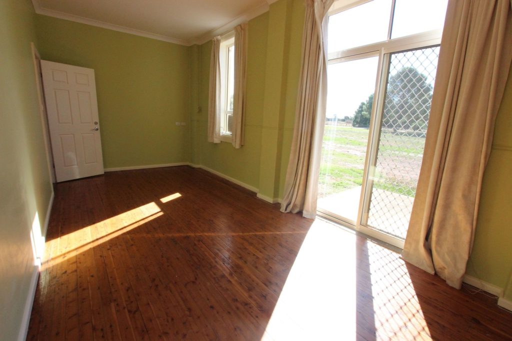 40-44 Robertson Street, Barmedman NSW 2668 - photo 7