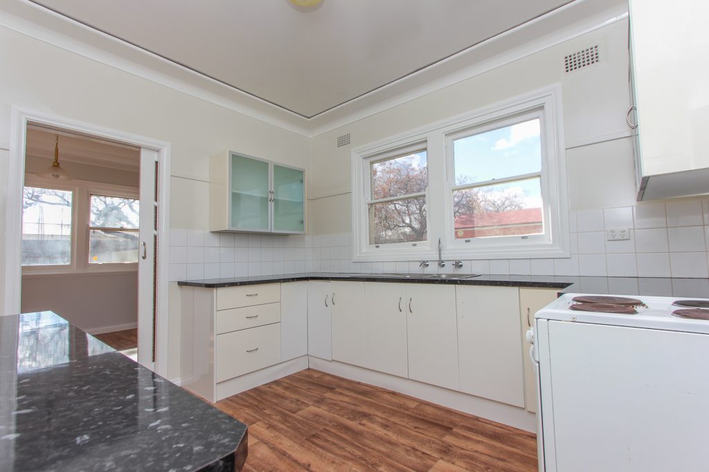 47 Willans Street, Narrandera NSW 2700 - photo 6