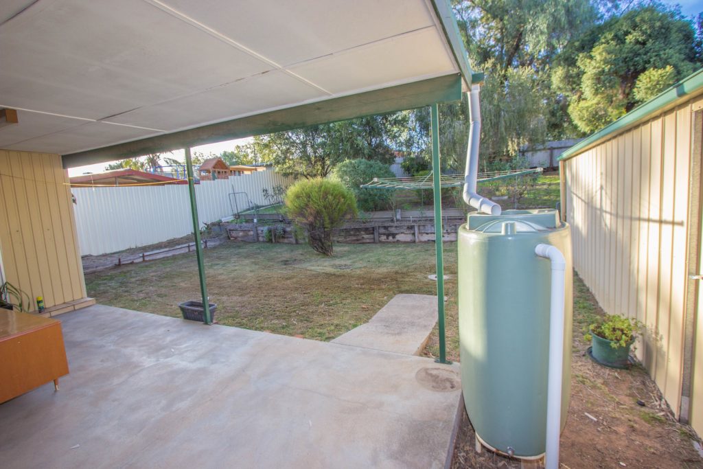 73 Melbourne Street, Narrandera NSW 2700 - photo 10