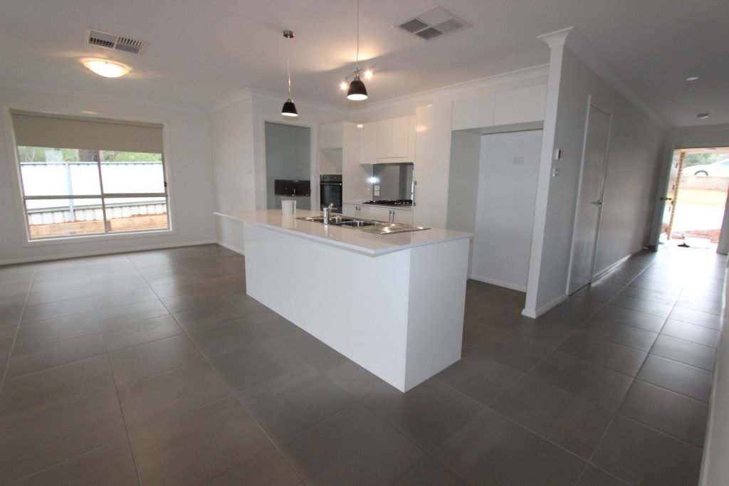 62 Haig Street, Temora NSW 2666 - photo 4