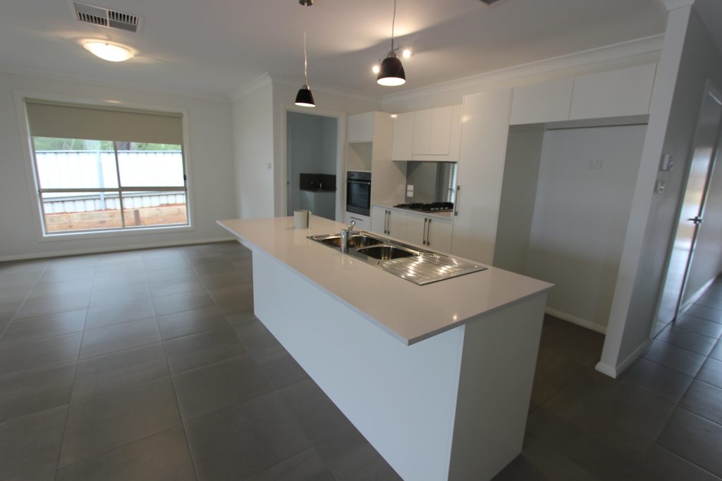 62 Haig Street, Temora NSW 2666 - photo 5