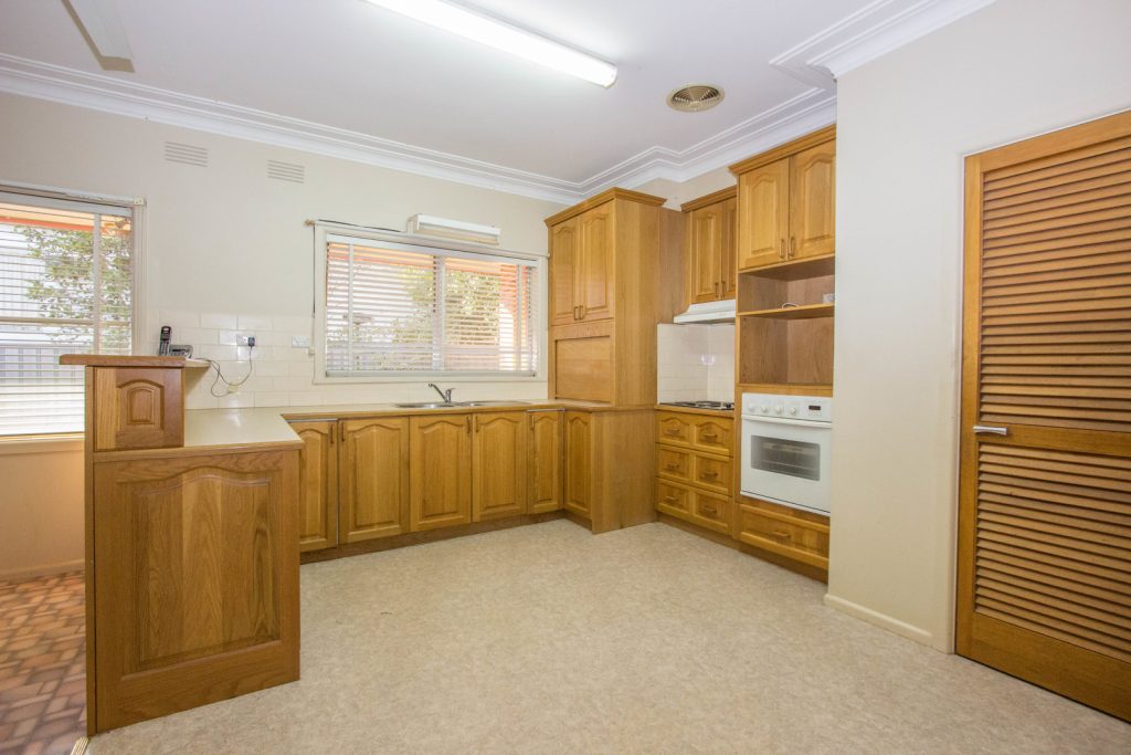 1 Shady Street, Narrandera NSW 2700 - photo 2