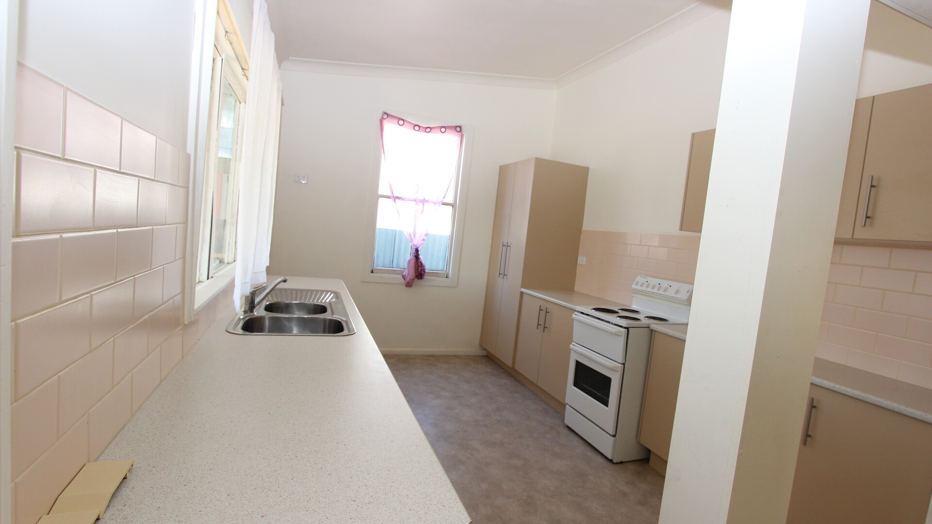 105 Hoskins Street, Temora NSW 2666 - photo 10