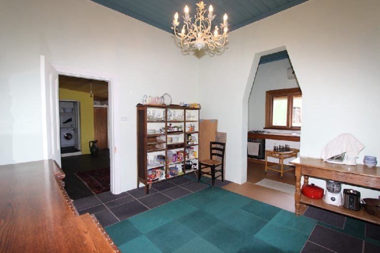 216 Albury Street, Murrumburrah NSW 2587 - photo 14