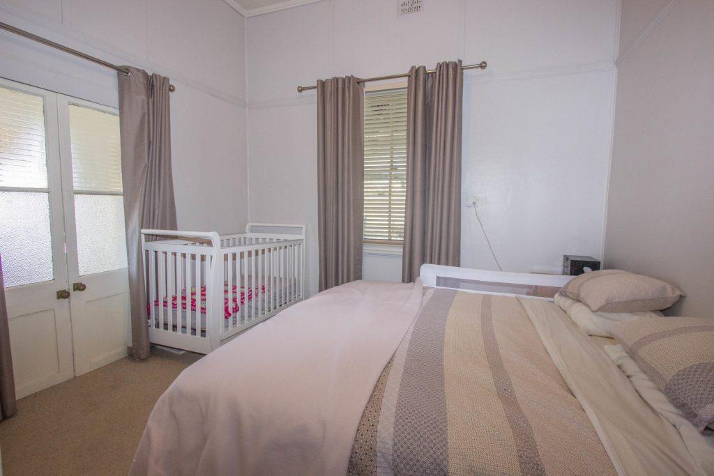 6 Arthur Street, Narrandera NSW 2700 - photo 8