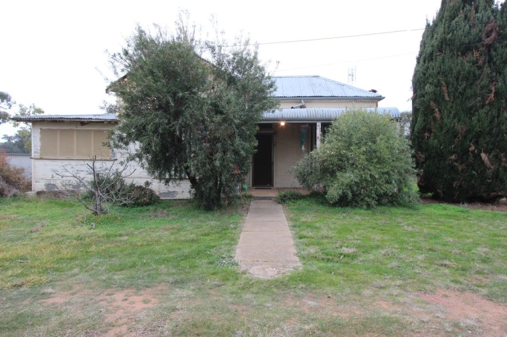 39 Harrison Street, Ariah Park NSW 2665 - McGrath Riverina