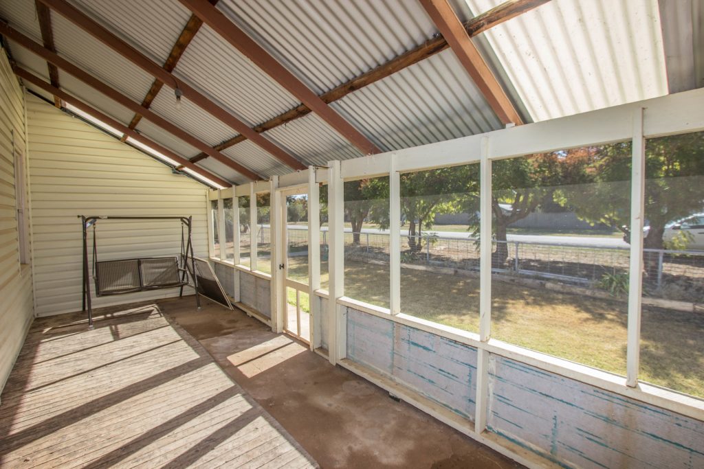 22 Mulga Street, Barellan NSW 2665 - photo 5