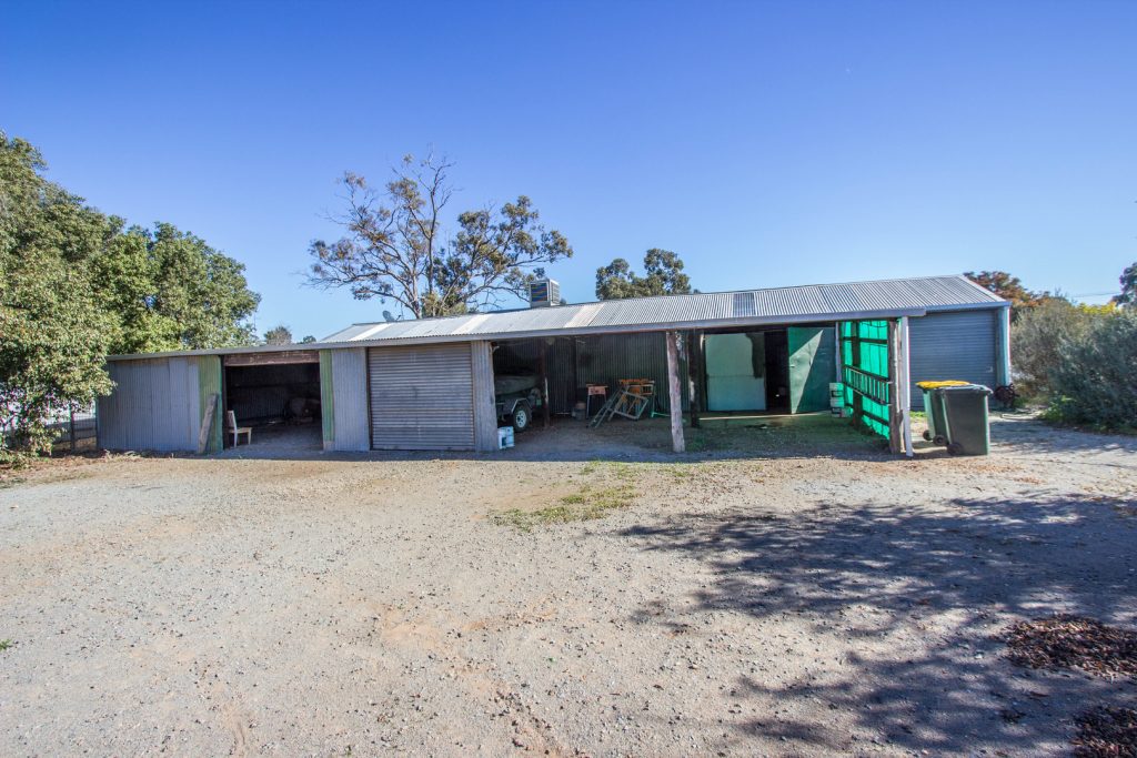 22 Mulga Street, Barellan NSW 2665 - photo 10