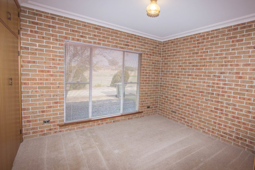 28 Racecourse Road, Narrandera NSW 2700 - photo 10
