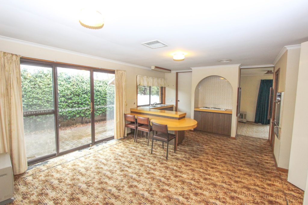 109 Grey Street, Temora NSW 2666 - photo 2