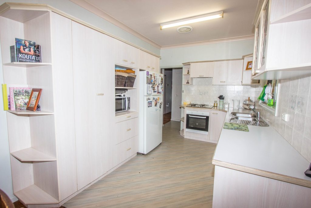 7 Coonong Avenue, Yanco NSW 2703 - photo 5