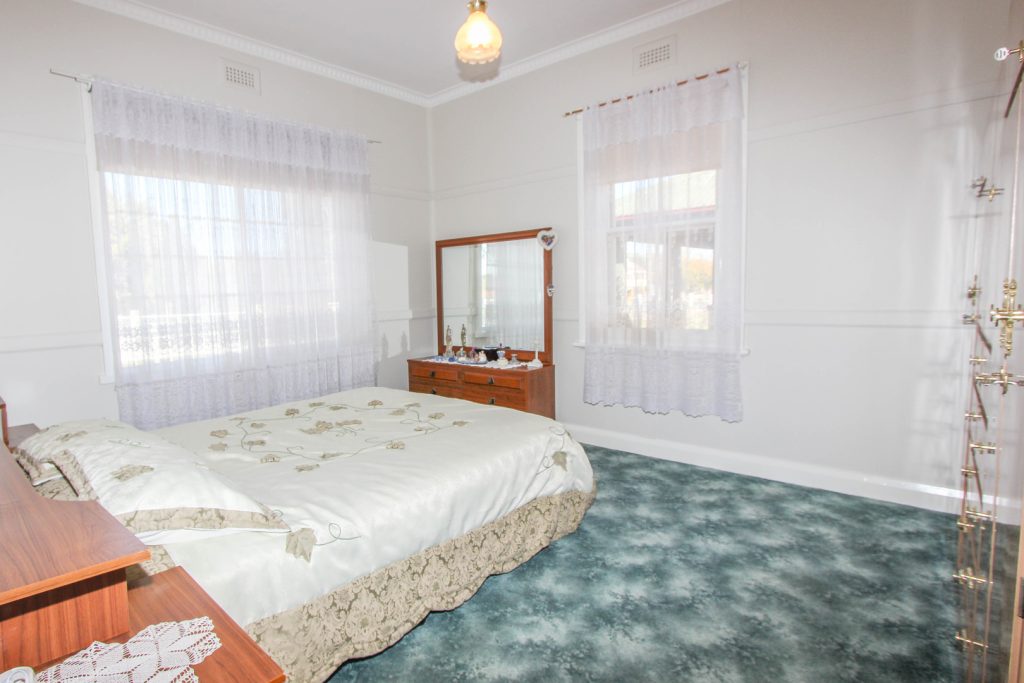 119 Larmer Street, Narrandera NSW 2700 - photo 6