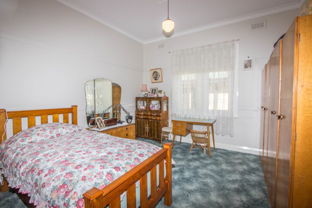 119 Larmer Street, Narrandera NSW 2700 - photo 7
