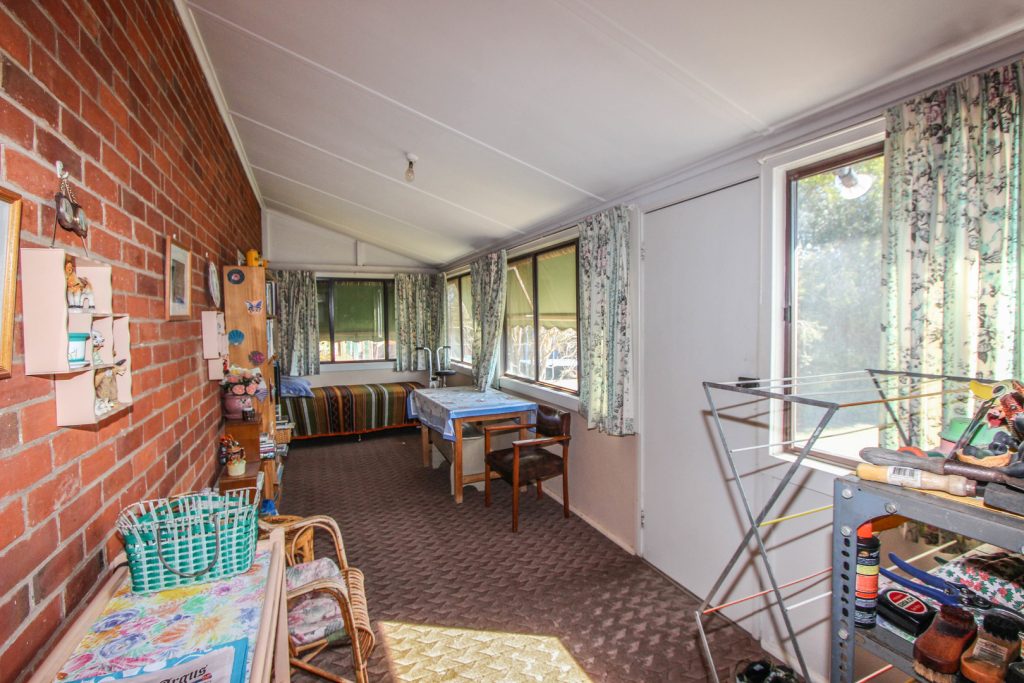 119 Larmer Street, Narrandera NSW 2700 - photo 9