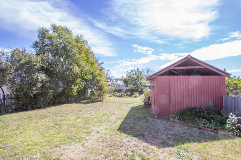 119 Larmer Street, Narrandera NSW 2700 - photo 10