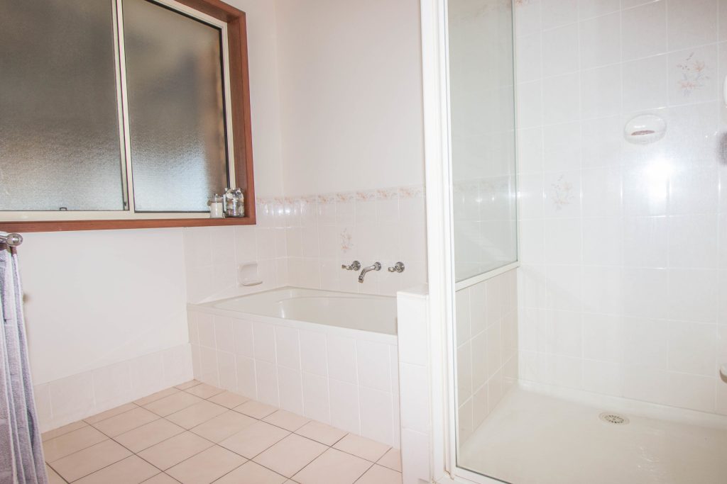 12 Kiesling Drive, Narrandera NSW 2700 - photo 12