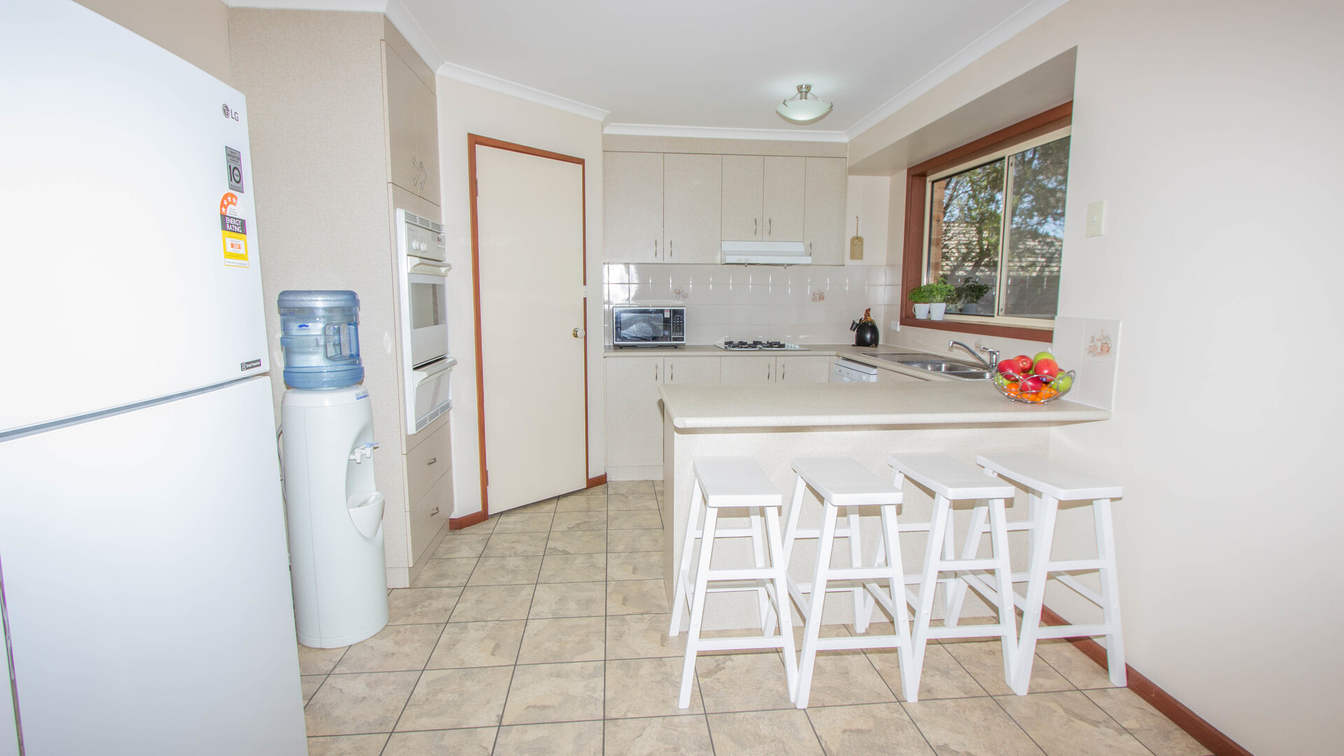 12 Kiesling Drive, Narrandera NSW 2700 - photo 3
