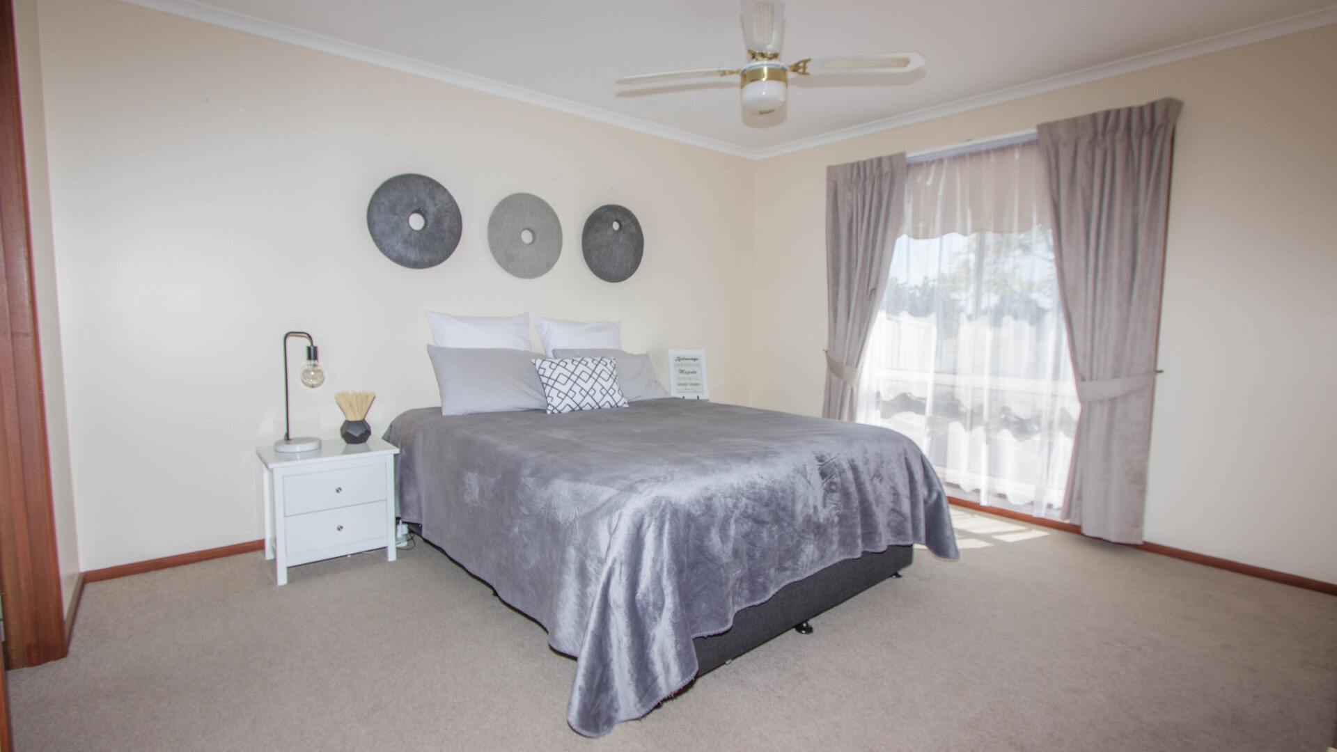 12 Kiesling Drive, Narrandera NSW 2700 - photo 6
