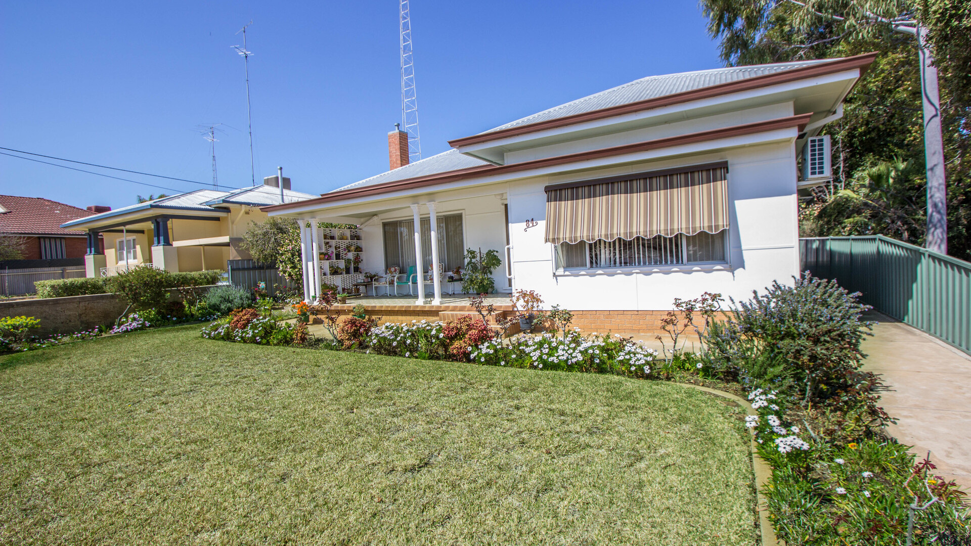84 Victoria Avenue, Narrandera NSW 2700 - photo 2