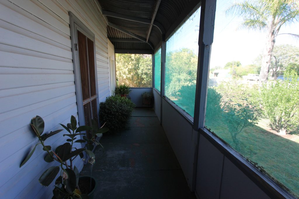 9 Reid Street, Ariah Park NSW 2665 - photo 12