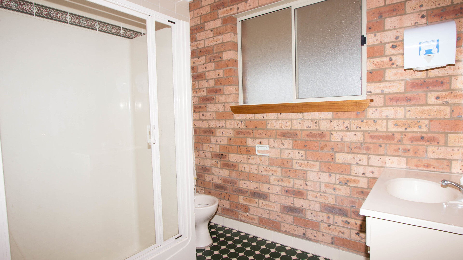 22-28 Red Gum Street, Narrandera NSW 2700 - photo 15