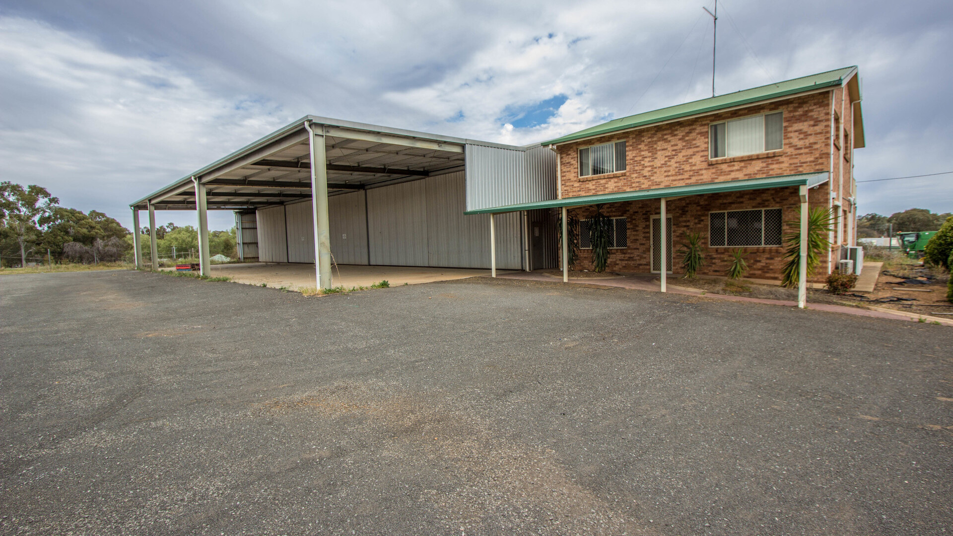 22-28 Red Gum Street, Narrandera NSW 2700 - McGrath Riverina