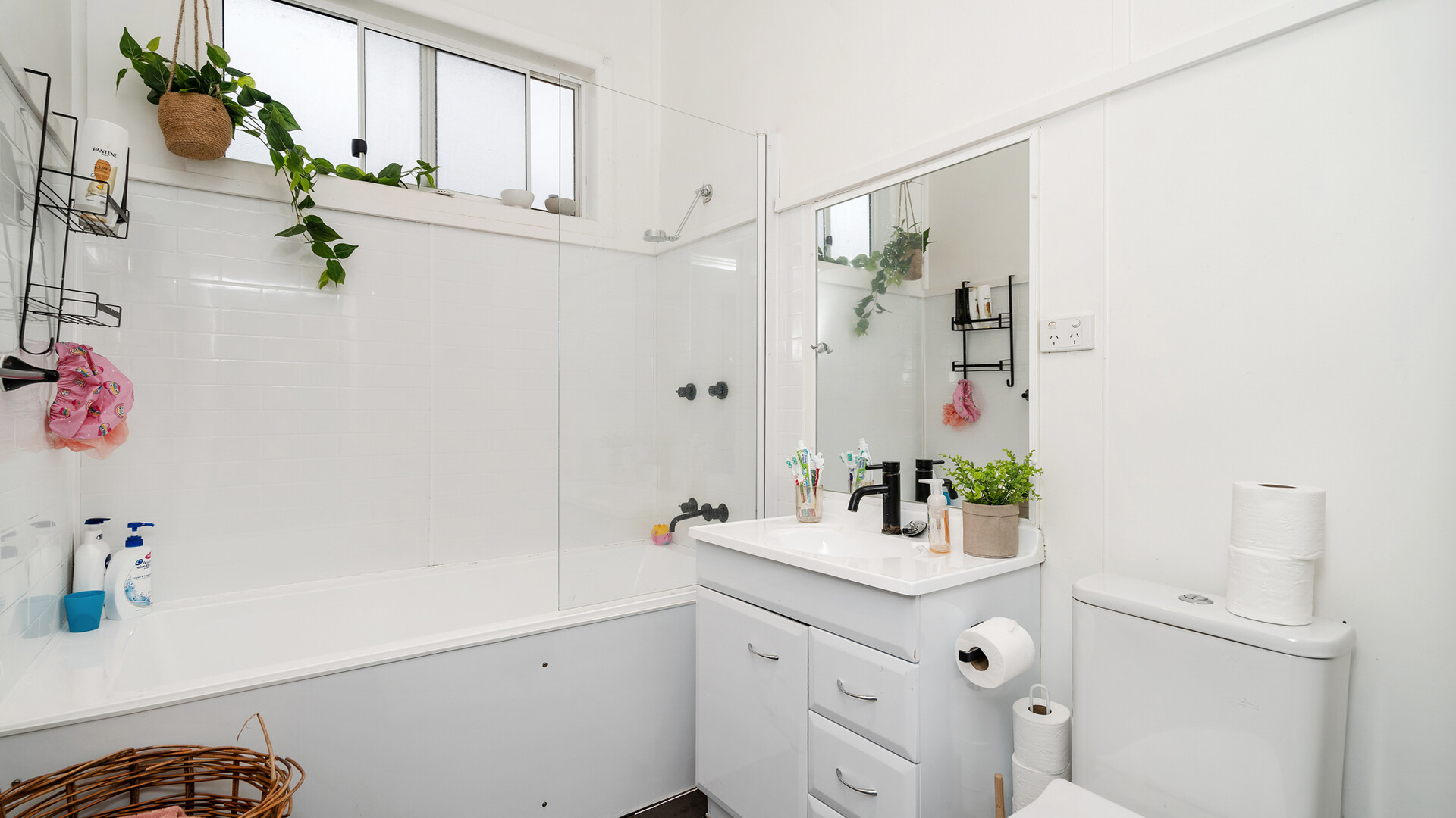 27 Audley Street, Narrandera NSW 2700 - photo 13