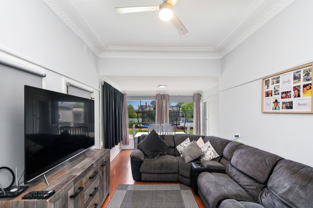 27 Audley Street, Narrandera NSW 2700 - photo 8