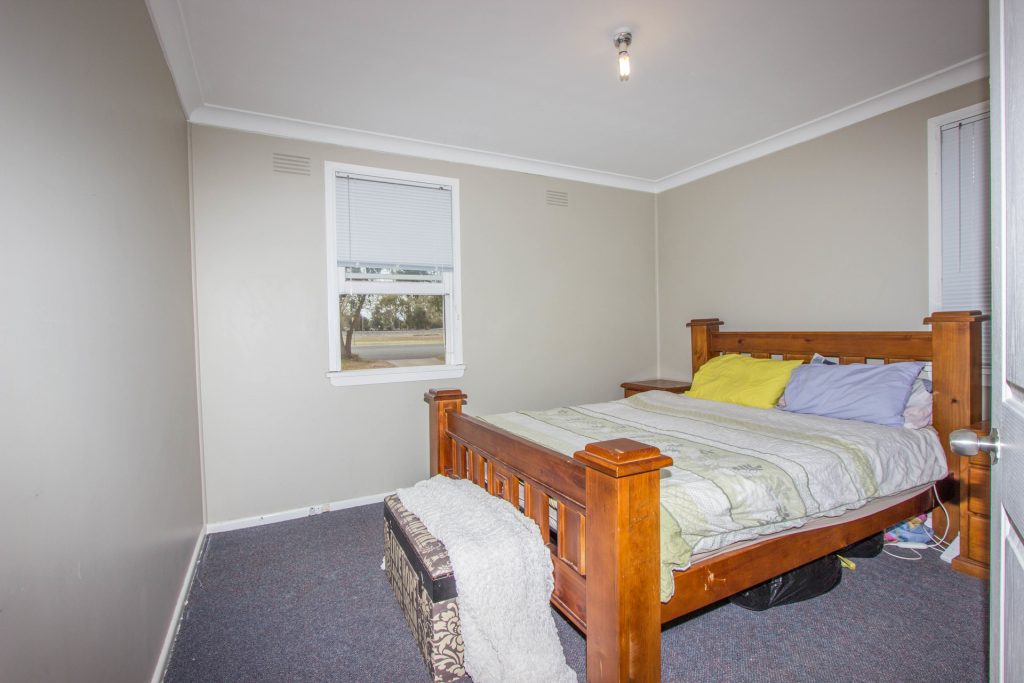 2A Whitton Street, Narrandera NSW 2700 - photo 5