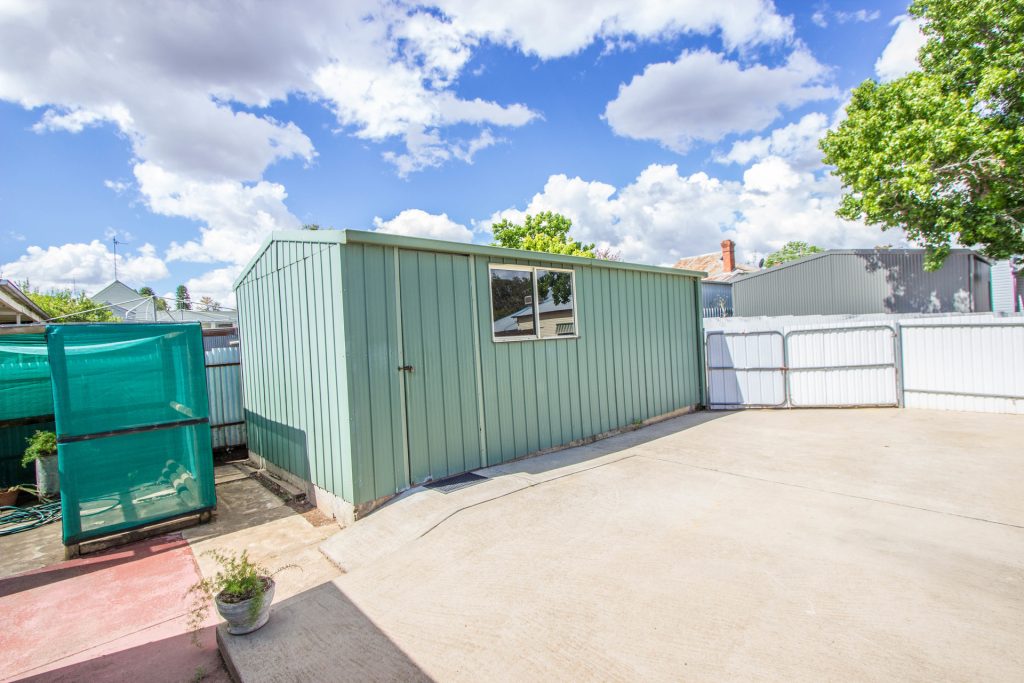 17 Arthur Street, Narrandera NSW 2700 - photo 12