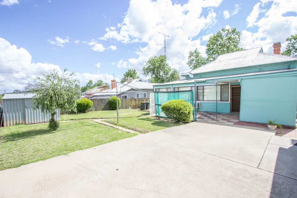 17 Arthur Street, Narrandera NSW 2700 - photo 13