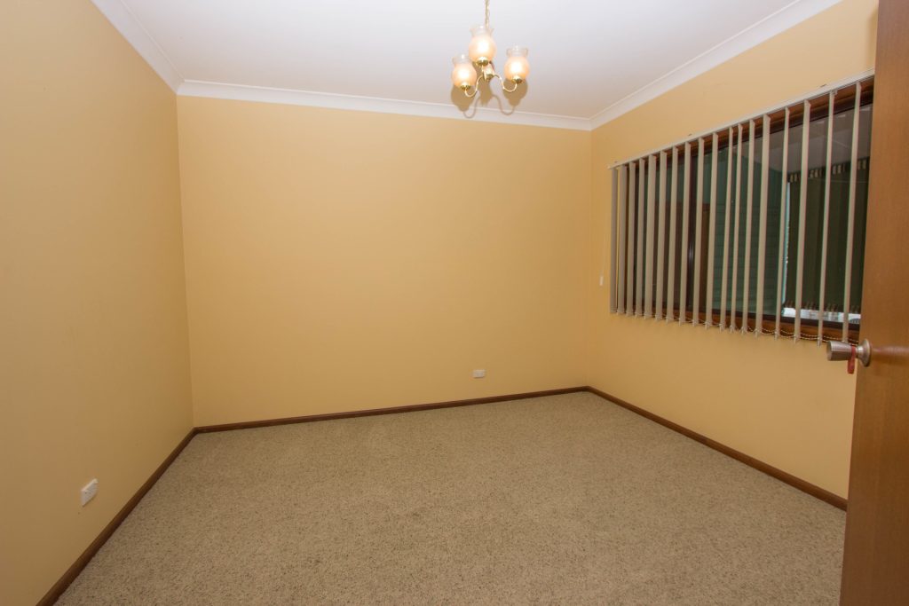 17 Arthur Street, Narrandera NSW 2700 - photo 9