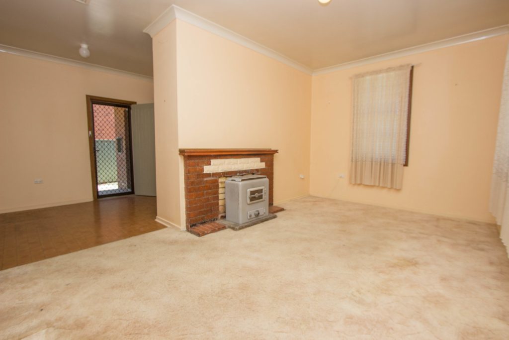 71A Audley Street, Narrandera NSW 2700 - photo 2
