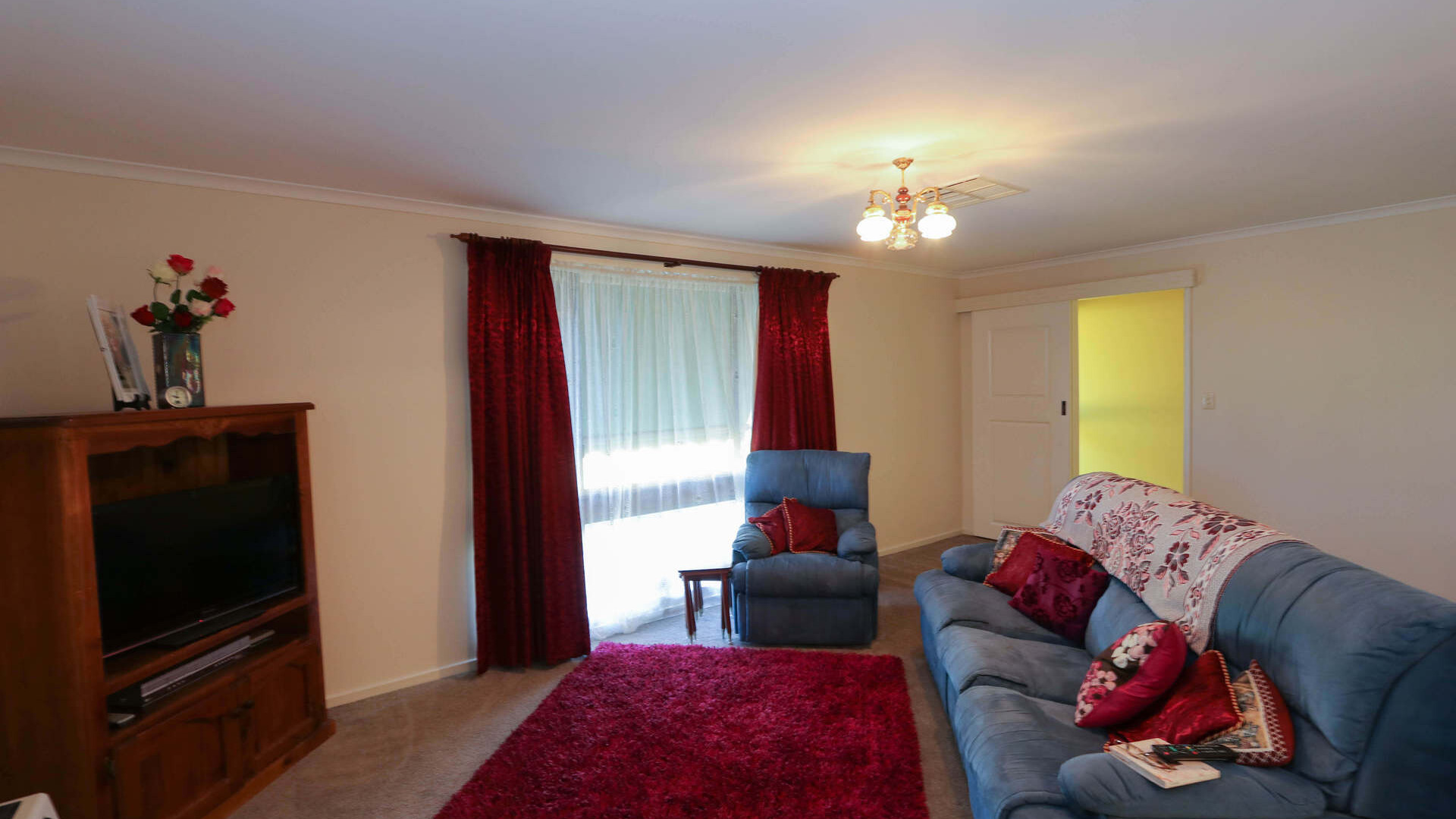 5 Truskett Street, Temora NSW 2666 - photo 4