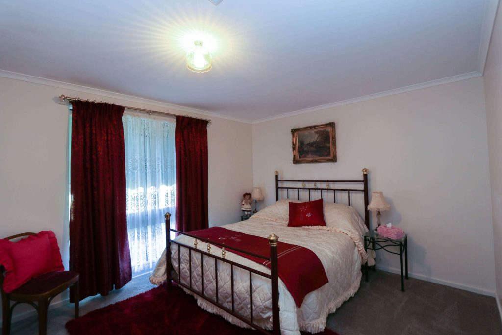 5 Truskett Street, Temora NSW 2666 - photo 6