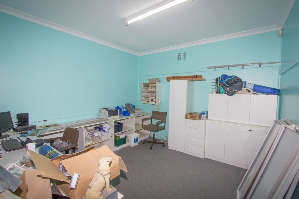 10-12 Bolton Street, Narrandera NSW 2700 - photo 12