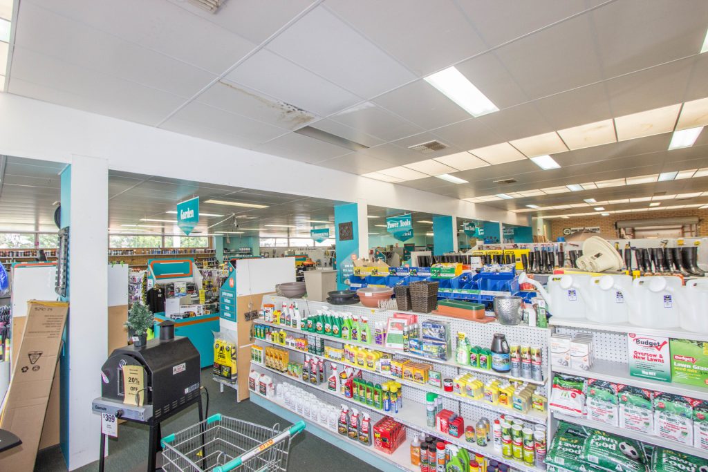 10-12 Bolton Street, Narrandera NSW 2700 - photo 5