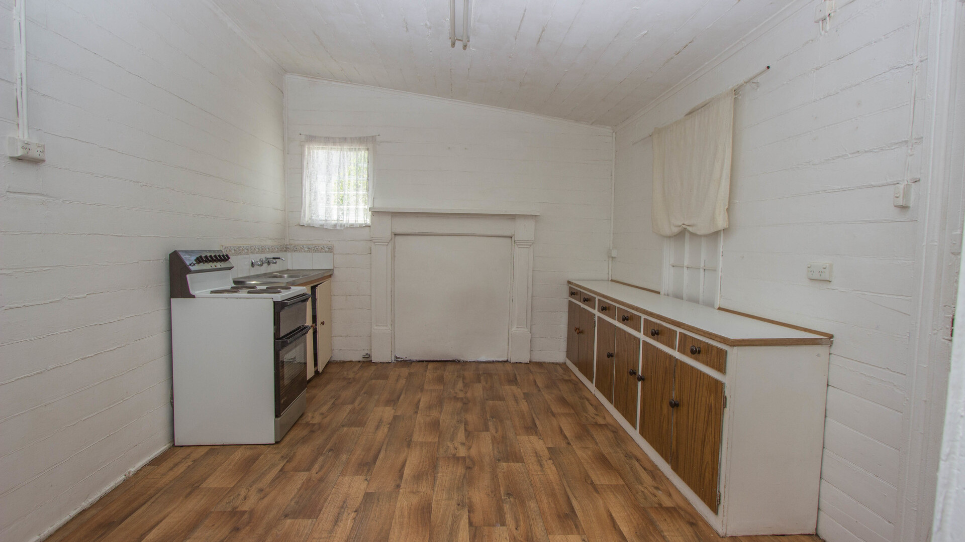64 Twynam Street, Narrandera NSW 2700 - photo 6