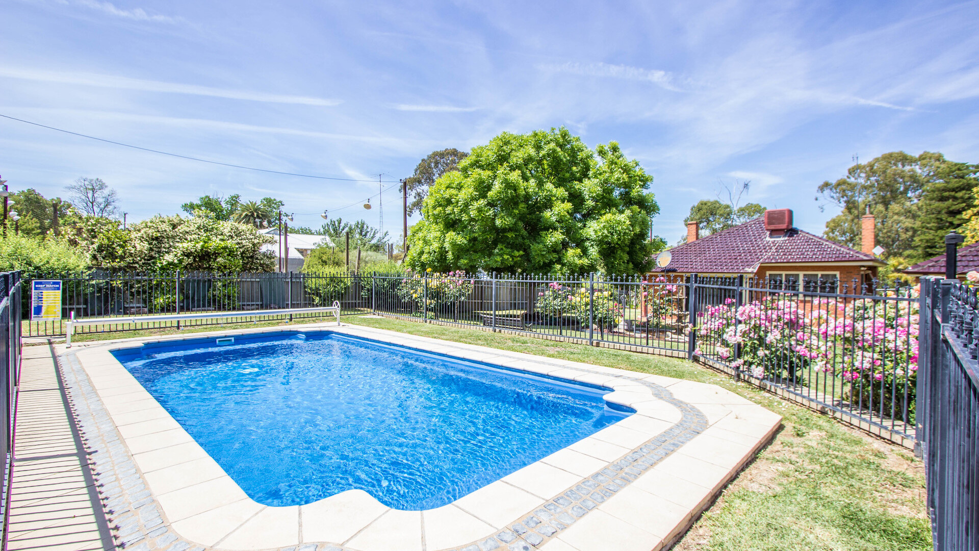 27 Peters Street, Narrandera NSW 2700 - photo 14